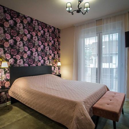 Apartmani Mis Шабац Екстер'єр фото