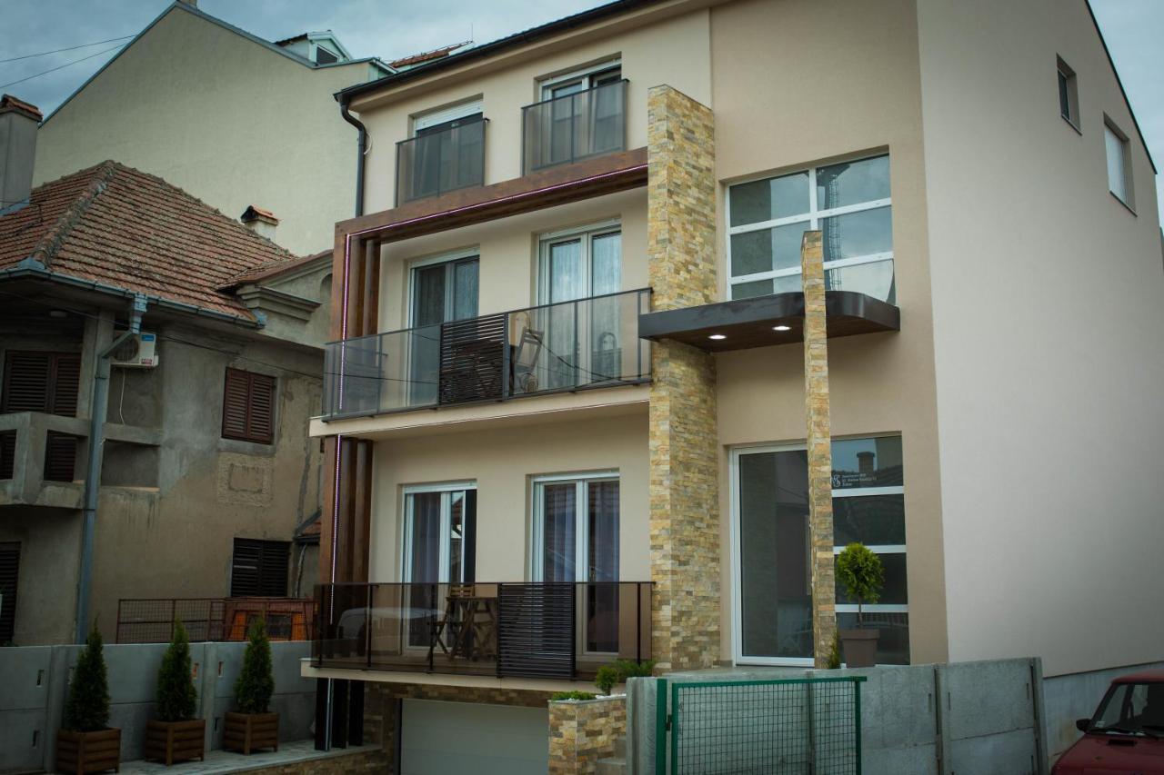 Apartmani Mis Шабац Екстер'єр фото