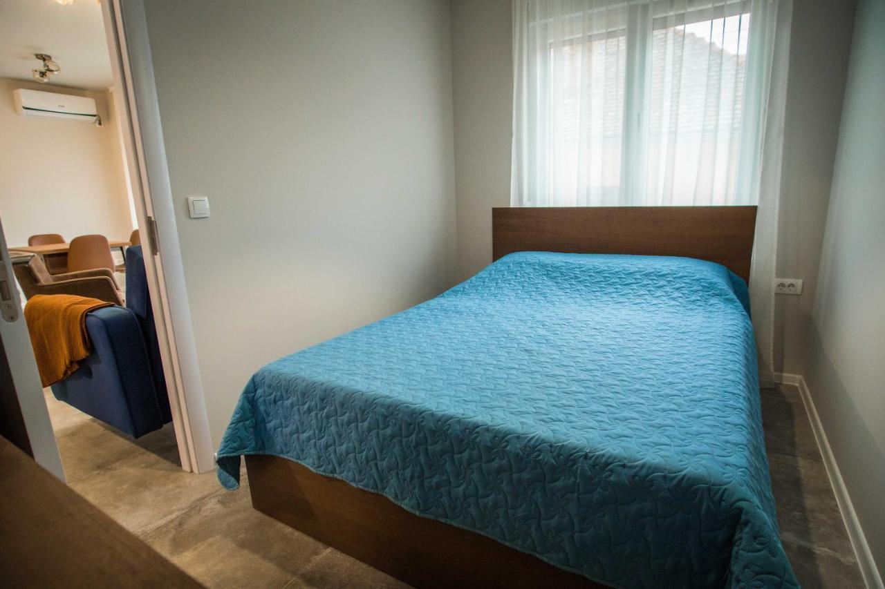 Apartmani Mis Шабац Екстер'єр фото